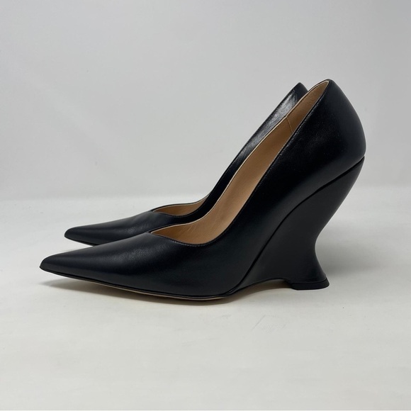 Bottega Veneta Punta Gloss Leather Black Wedge Pumps - NWT - Picture 8 of 14